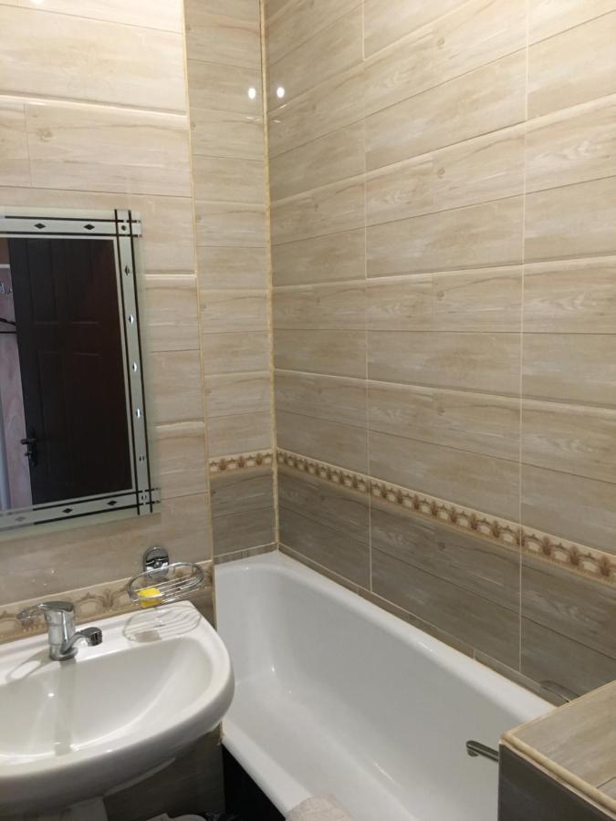 46,2 Karmysova Street Serviced Apartments Almaty Extérieur photo