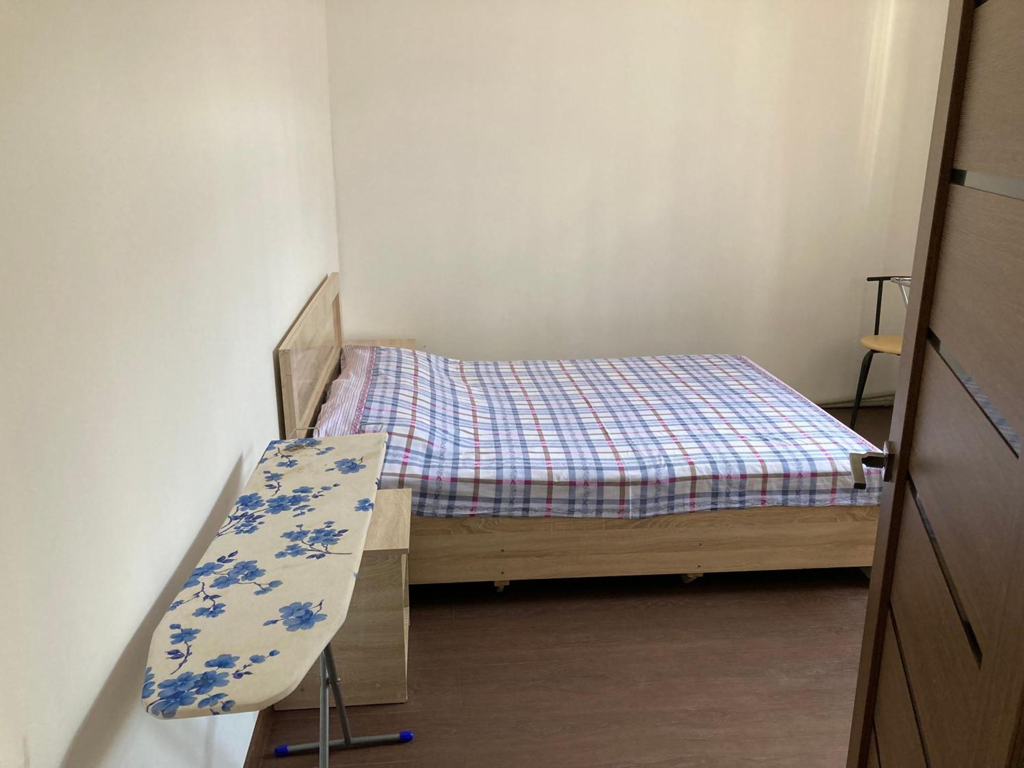 46,2 Karmysova Street Serviced Apartments Almaty Extérieur photo